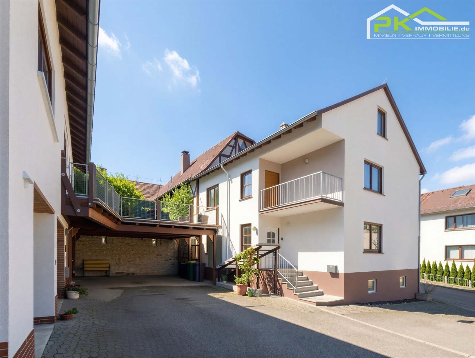 Mehrfamilienhaus mit 8 Zimmern in Lierschied, Bild 2