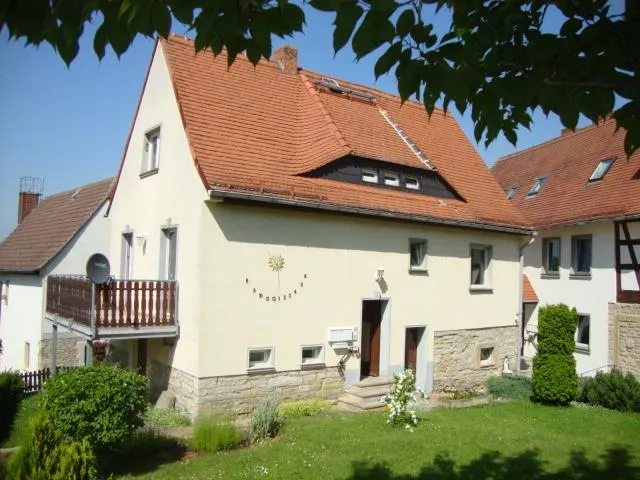 2-Raum-Erdgeschosswohnung in Pölzig, Bild 2