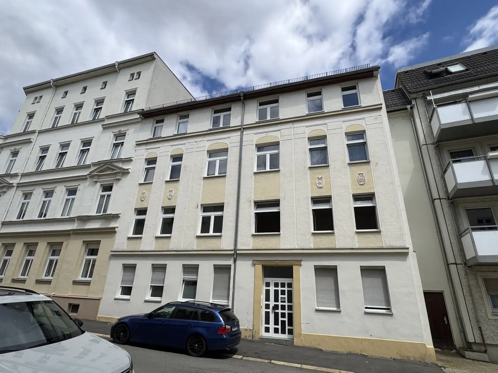 Mehrfamilienhaus mit 24 Zimmern in Gera (Ostviertel), Bild 1
