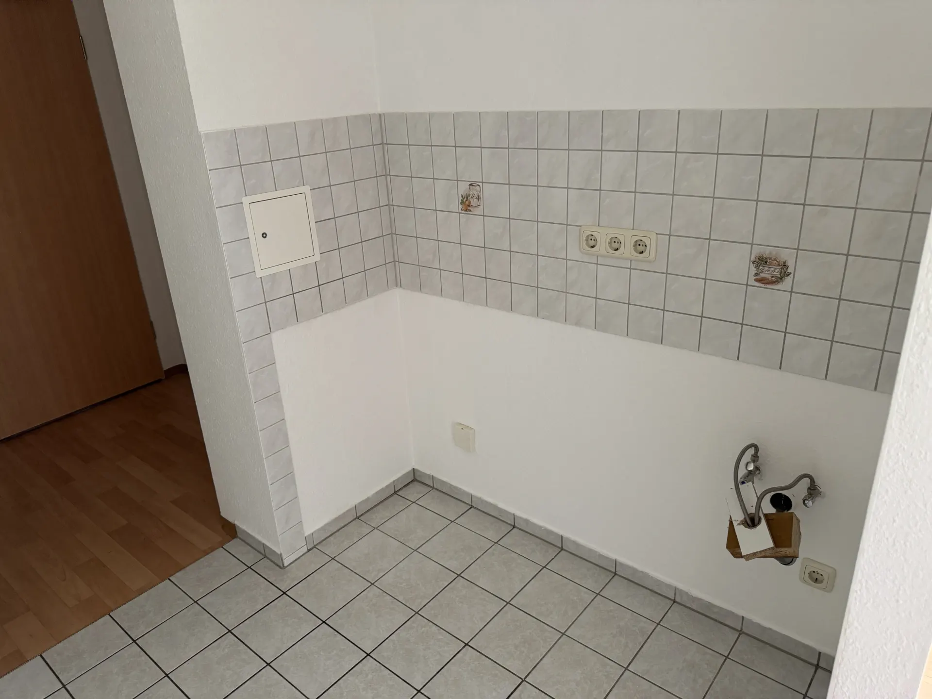 Mehrfamilienhaus mit 68 Zimmern in Gera-Untermhaus, Bild 3
