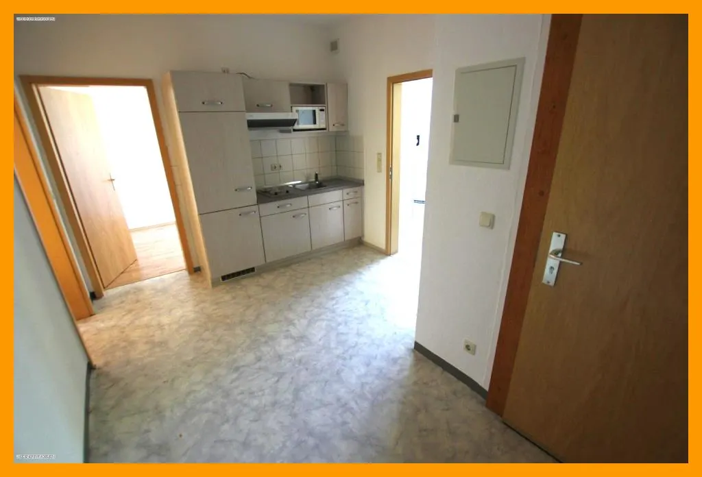 2-Raum-Etagenwohnung in Gera-Alt-Bieblach