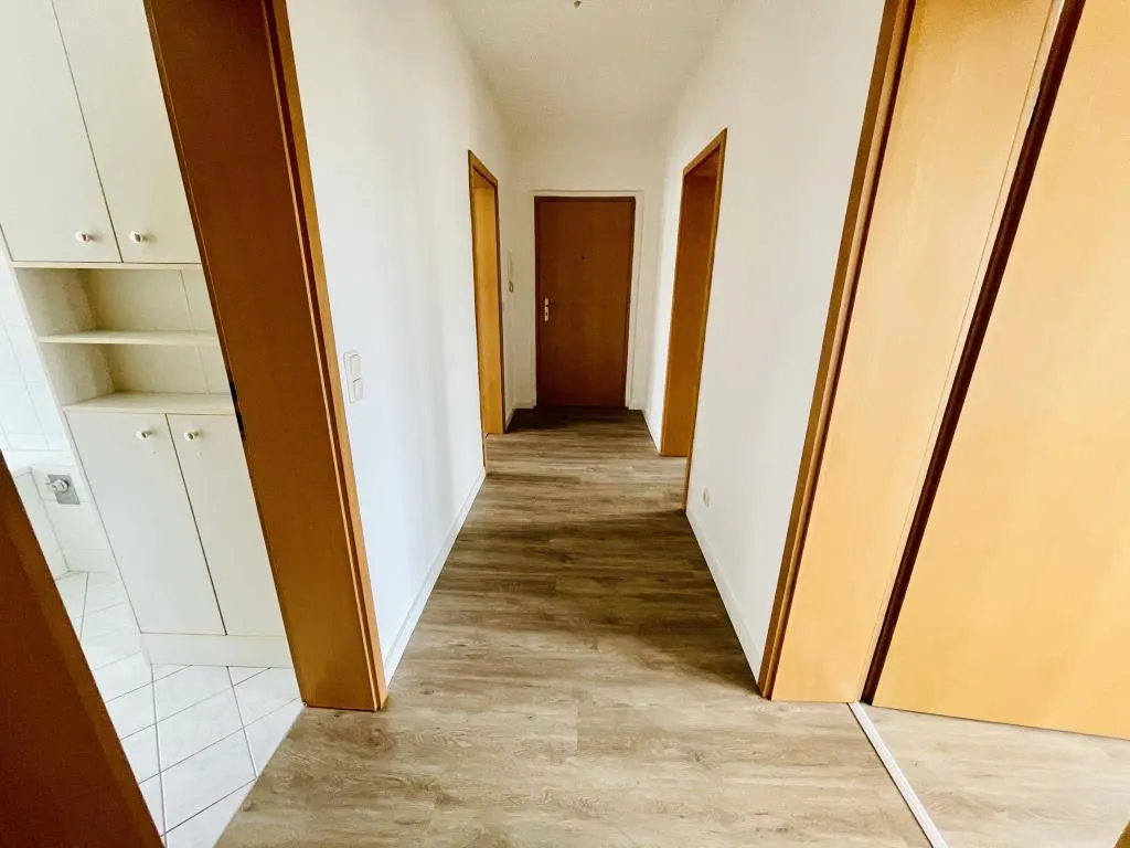 3-Raum-Etagenwohnung in Gera-Untermhaus, Bild 2