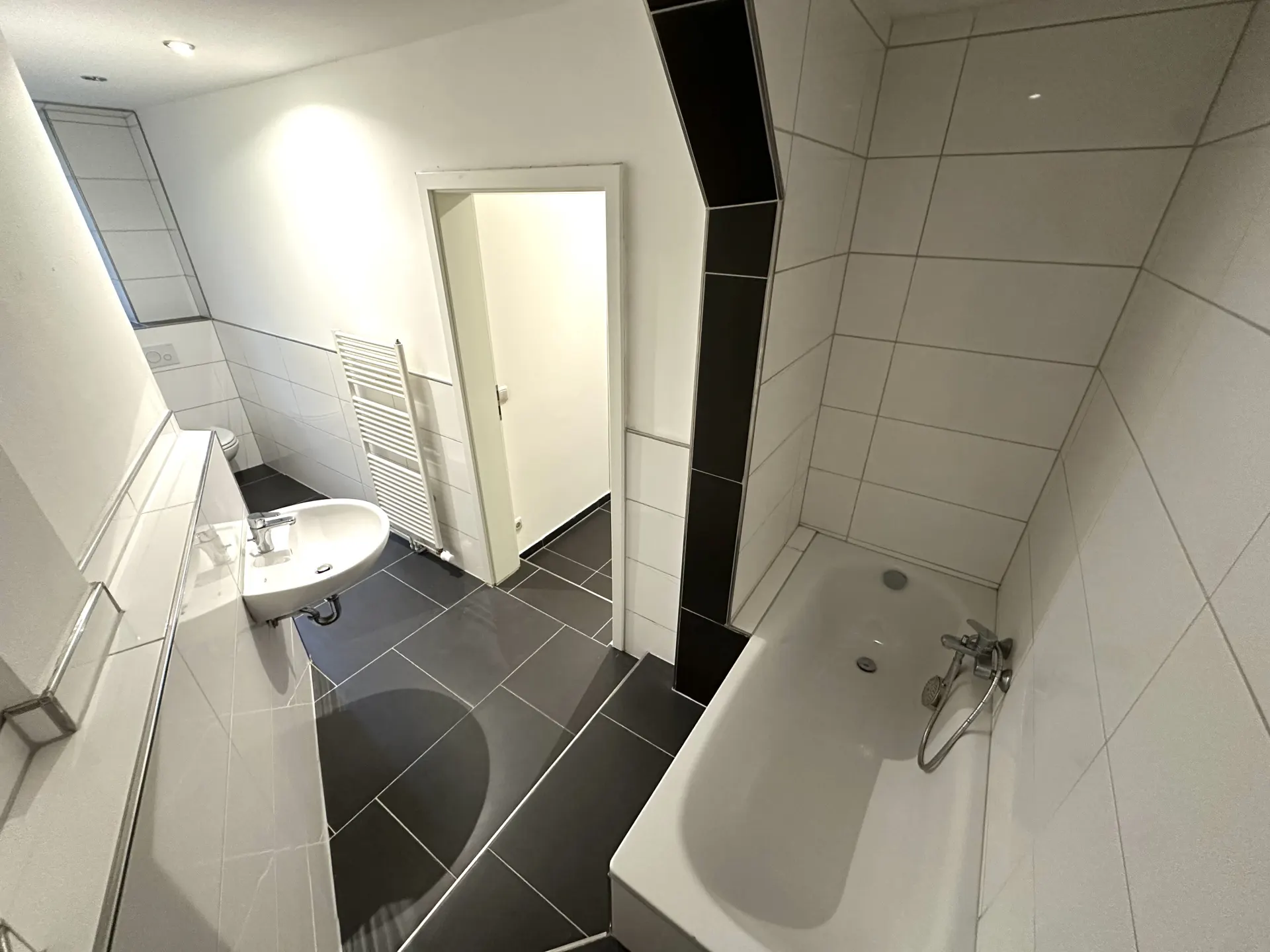 3-Raum-Etagenwohnung in Gera-Ostviertel, Bild 2