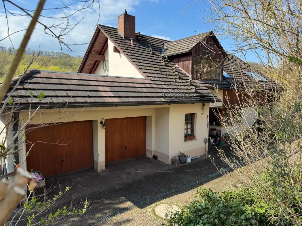 Einfamilienhaus (freistehend) mit 6 Zimmern in Gera
