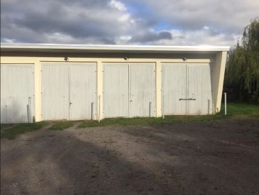 Garage in Ronneburg (Ronneburg), Bild 2